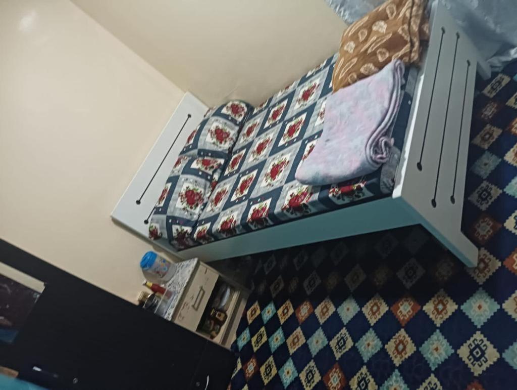 Moon Backpackers , Al Rigga , Partition For Couples And For Singles Apartment Dubai Exterior photo